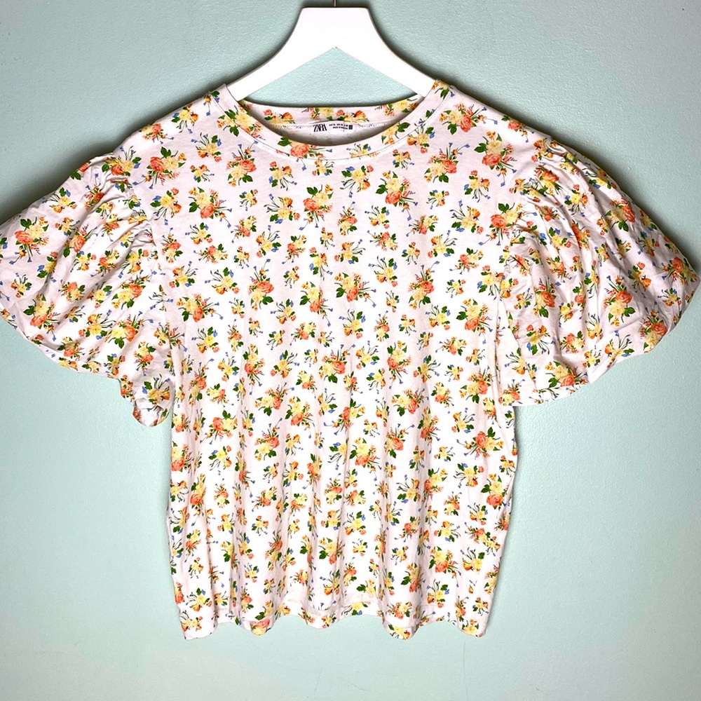 Zara Floral Puff Sleeve Short Sleeve Top. Size XL